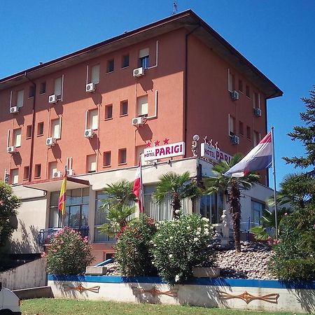 Hotel Parigi Castel San Pietro Terme Bagian luar foto